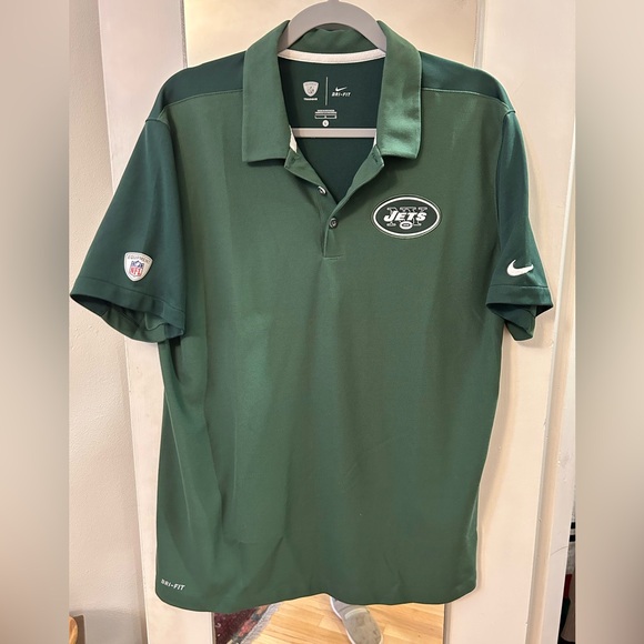 Assorted Men’s active wear shirts with NY Jets logo. - Picture 12 of 16